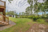 Large home sitting on the marshlands with all your beach vacation needs!