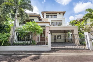 รูปภาพของBaan Pieam Suk Villa 4BR Private House in Hua Mak