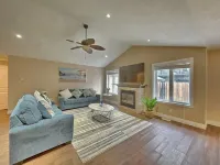 Walk to Grand Bend Main Beach | Sleeps 8 | Family Friendly | Heart of Grand Bend