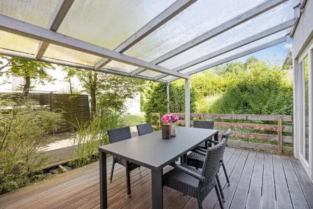 Bright 3-room maisonette apartment with 2 terraces near Schön Klinik Vogtareuth Отели в г. Штефанскирхен