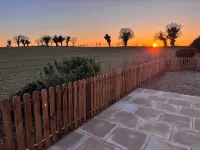 Dog and family friendly barn conversion with fully enclosed garden and hot tub