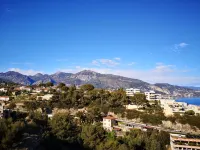 Very large two-room apartment with beautiful sea and mountain views Hotel di Roquebrune-Cap-Martin