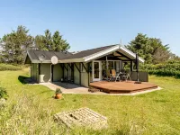 "Annesisse" - 450m from the Sea Hotels in 