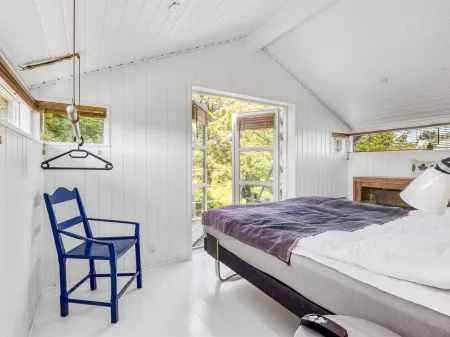 "Anouk" - 500m from the sea Отели в г. Bindslev