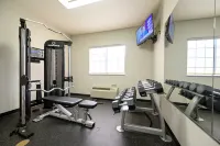 HiWay Inn Express of Broken Bow - Gym