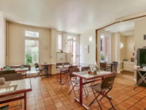 ホテル テルミヌス パリ ラ デファンス アニエール・シュル・セーヌのホテル