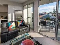 Hamilton Executive Apartments Hotels in Hamilton