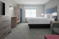 Home2 Suites By Hilton Kittery Hotel a Kittery