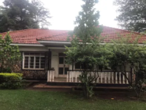 studio 62 guest house Hotels in Jinja