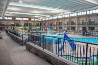 Wyndham Bloomington - Mall of America - Swimmingpools