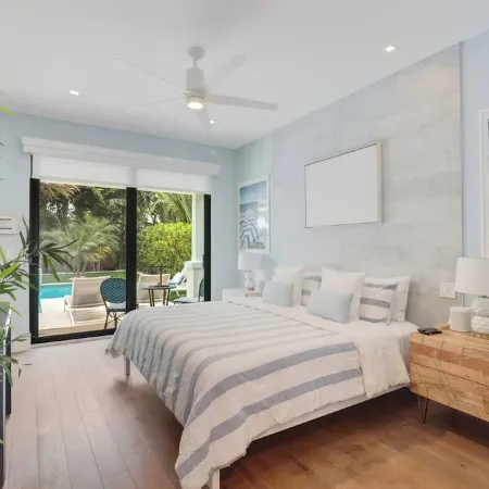 The Dream Delray/ 4 Br En-Suite Pool Home