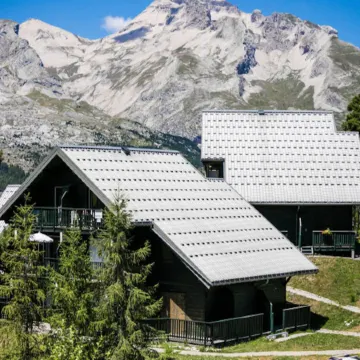 Apartment in Joue du Loup Near Mountains Отели в г. Ле Деволюи