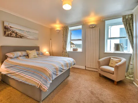 Cottage in Kingsand with Sea Views