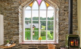 Chapel in Snowdonia with Hot Tub & Games Room - 2026 Prices and Deals ...