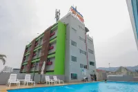 Blue Orchids Hotel - Swimmingpools