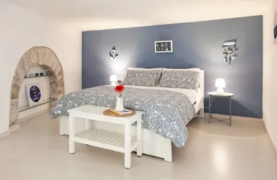 Terraces in the court (house in the center of Bari)<br>CIS: BA07200691000006853 Hotels in Old Town