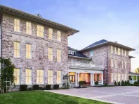 Inn at Carnall Hall Hotels in Washington County