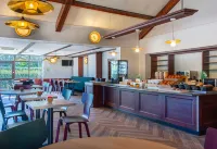 B&B HOTEL Blois Nord Vallée Maillard - petit déjeuner
