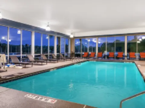 Holiday Inn Express & Suites FLORENCE I-95 @ HWY 327 by IHG Hotels in Florence