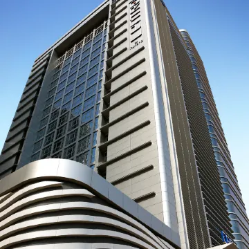 Centro Capital Centre Отели рядом с достопримечательностью «Торговый центр Mushrif»