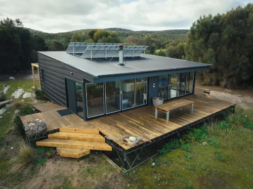 Sawyers Bay Shacks Hotels in Flinders Island