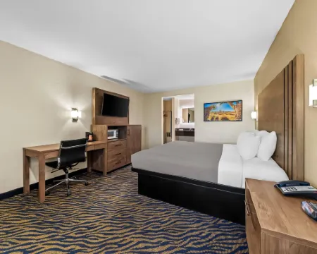 Quality Inn & Suites Hotels in Hesperia