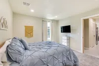 Indoor Recreation Room at Skiatook Vacation Rental - 3つ星