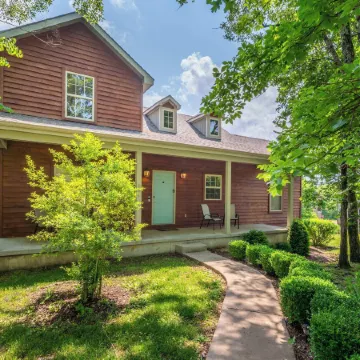 Hickory Hideaway - Communal Pool Access