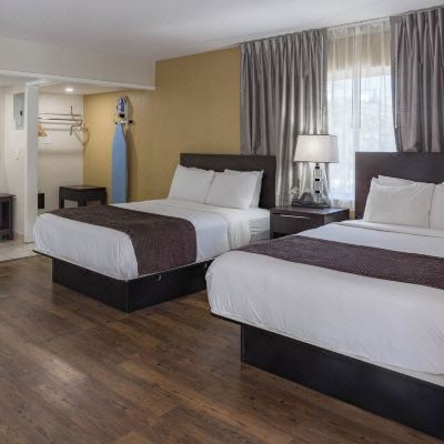 Comfort Room 2 Queen Beds, Non Smoking Ocean Reef Hotel Promo Code