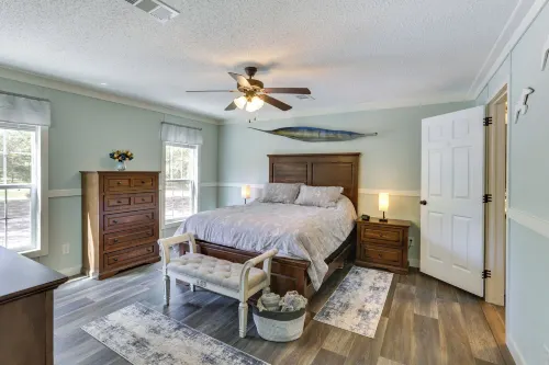Charming Perry Home ~ 2 Mi to the Gulf! - 3-Star