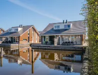 Modern Waterfront Retreat - 3 tähden