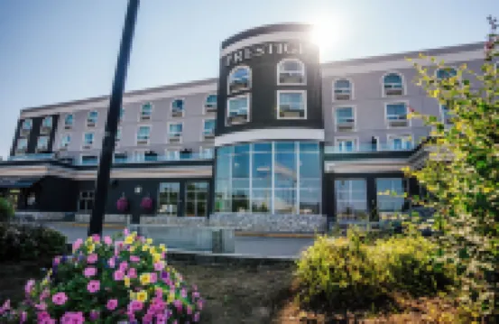 Prestige Treasure Cove Resort Prince George