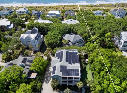 New! Steps to Beach! Heated Pool, Elevator, Putting Green, Game Room