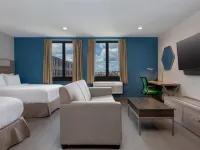 Holiday Inn Express & Suites Bronx - Zoo Area by IHG Hotels near Audubon Playground