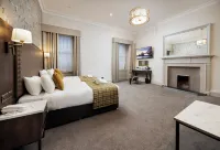 New Town Hotel