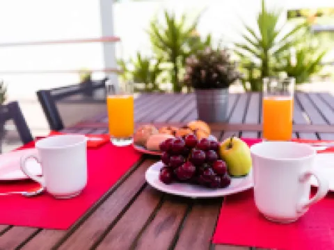 宜必思吉馬良斯中心酒店