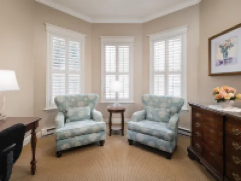 Best Western Grandmas Feather Bed Hotels in Juneau