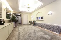 Dongchon Amusement Park Gallery Hotel - พร้อมWifi