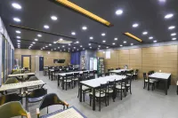 T Hotel - 3-Star