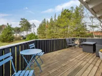 "Alvy" - 200m from the Sea