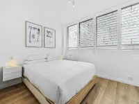 Studio4: Bondi Chic Interiors with Rooftop Pool Hotels in Bondi Junction