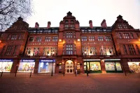 Crown & Mitre Hotel Hotels in 