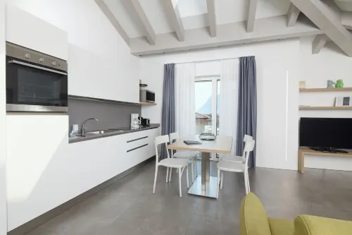 Maffei Apartments - Active Holidays - Homestays