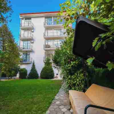 Emerald Borjomi Hotel Hotel Exterior
