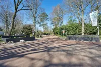 Bungalow in Drenthe Near Forest & Lake - 3-Star