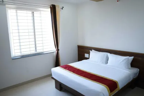Hotel Marks Inn Hotels in Hospet