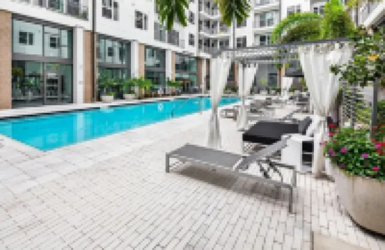 奧蘭多中央商務區的Landing公寓