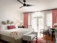 Casa Faena Miami Beach - spa