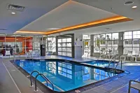 Hilton Garden Inn Hamilton - Swimmingpools