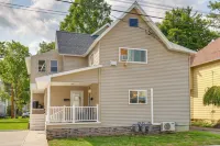 Little Piece of Heaven Rental Near Dtwn Corning! - Apartments